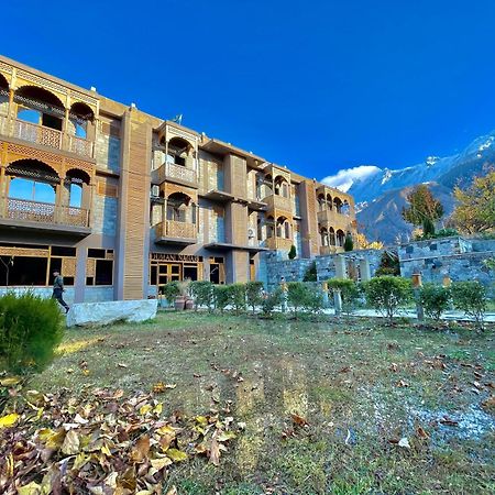 Dumani Nagar Hotel & Resort Karimabad  エクステリア 写真