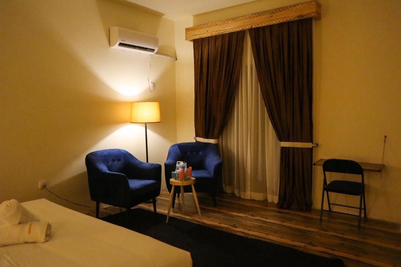 Dumani Nagar Hotel & Resort Karimabad  エクステリア 写真