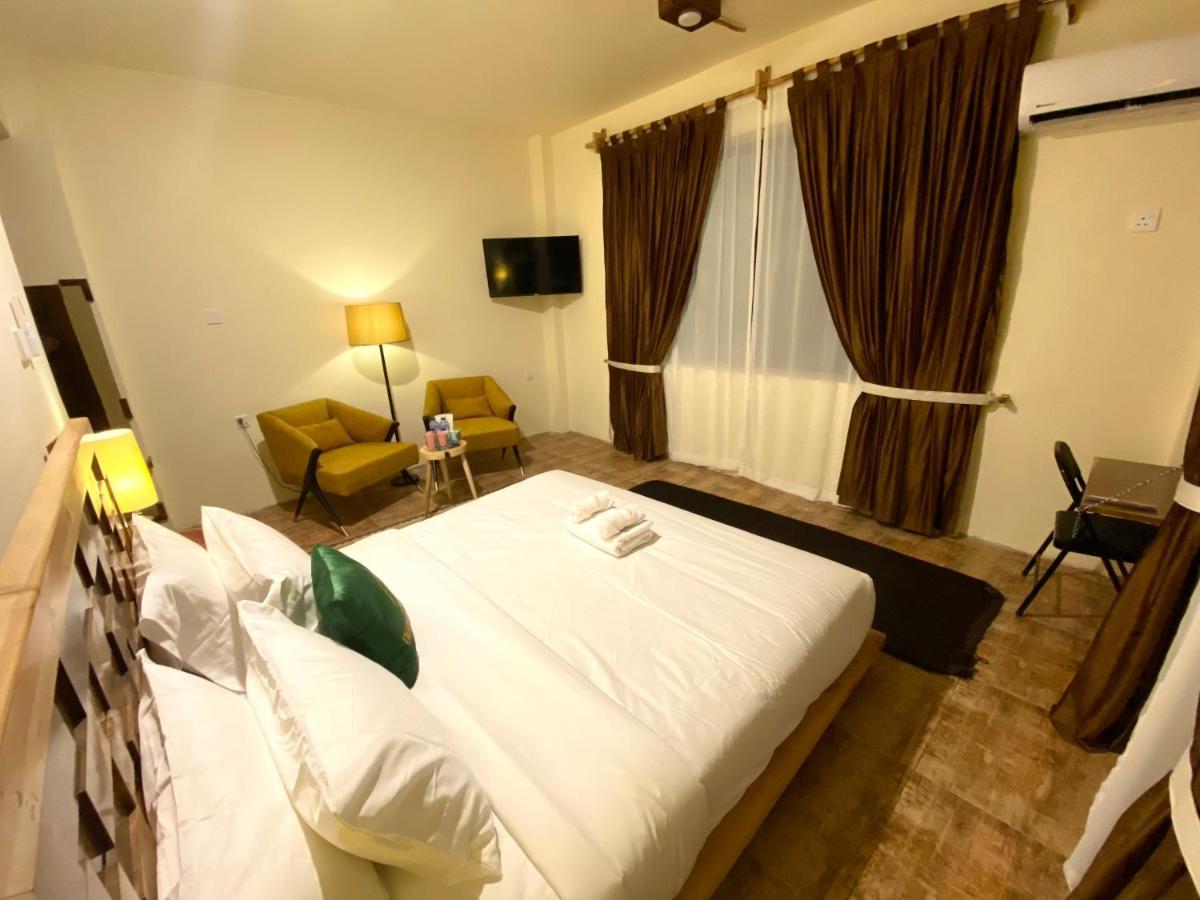 Dumani Nagar Hotel & Resort Karimabad  エクステリア 写真