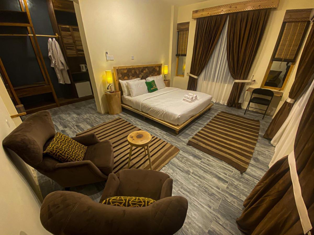 Dumani Nagar Hotel & Resort Karimabad  エクステリア 写真