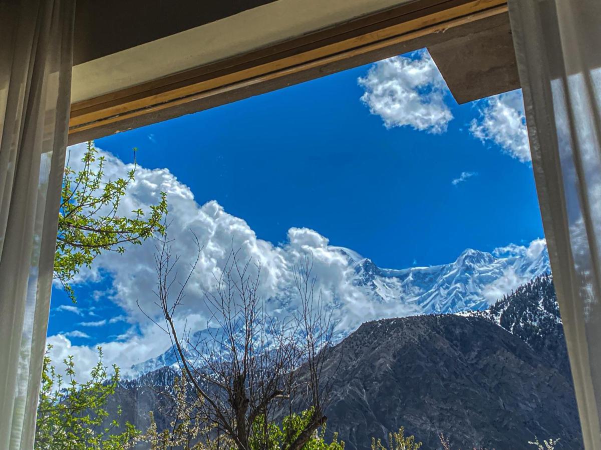 Dumani Nagar Hotel & Resort Karimabad  エクステリア 写真