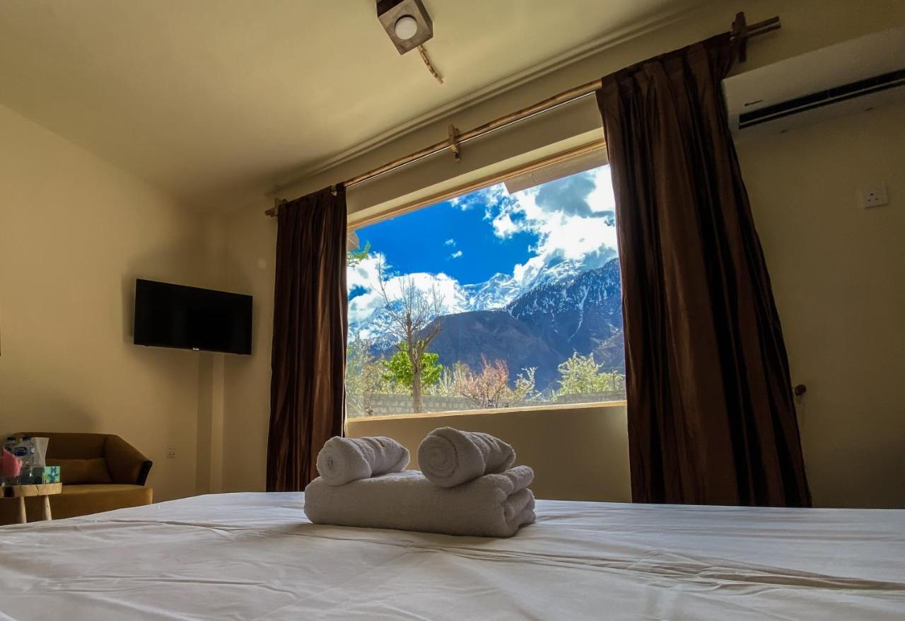 Dumani Nagar Hotel & Resort Karimabad  エクステリア 写真