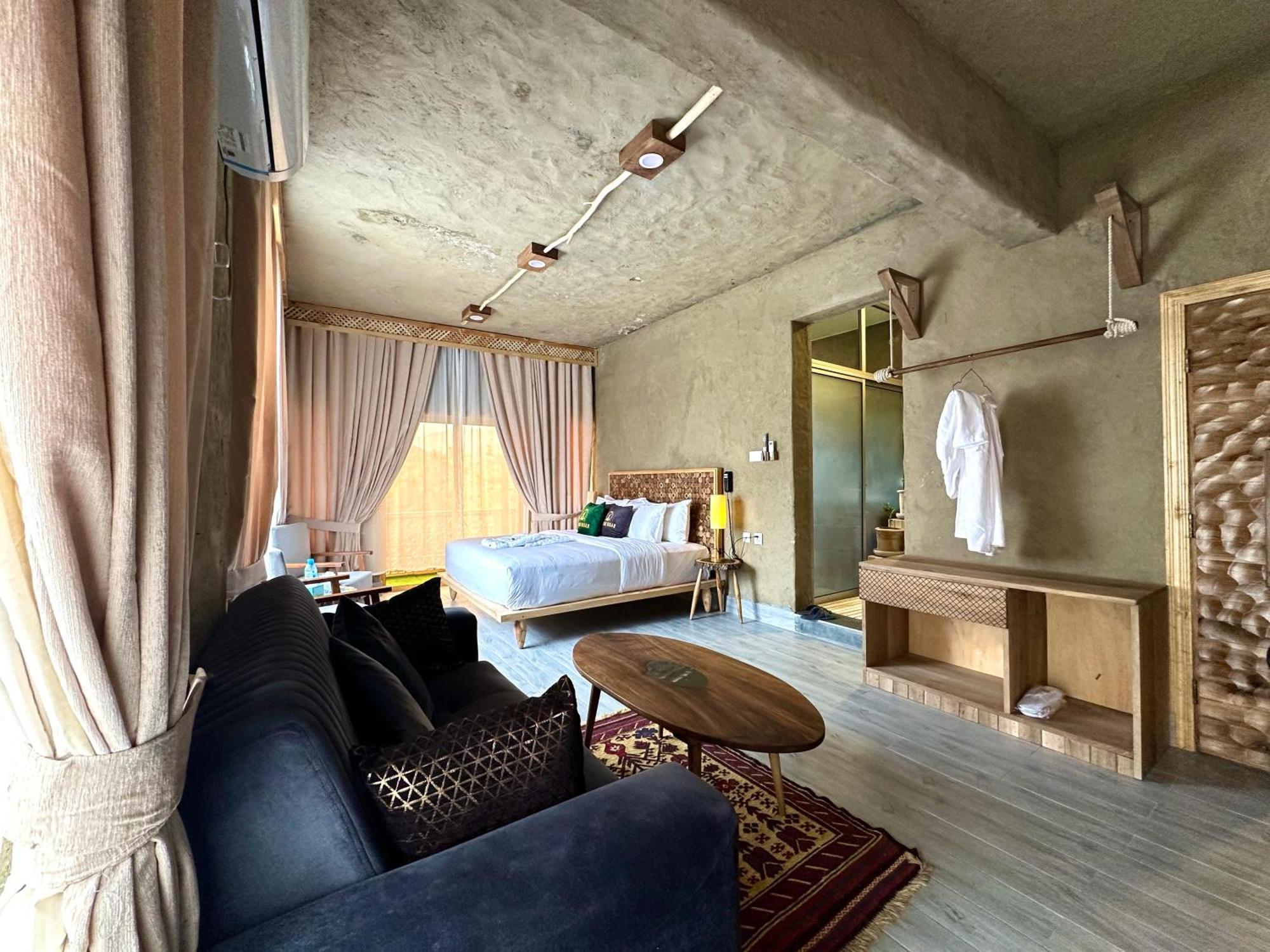 Dumani Nagar Hotel & Resort Karimabad  エクステリア 写真